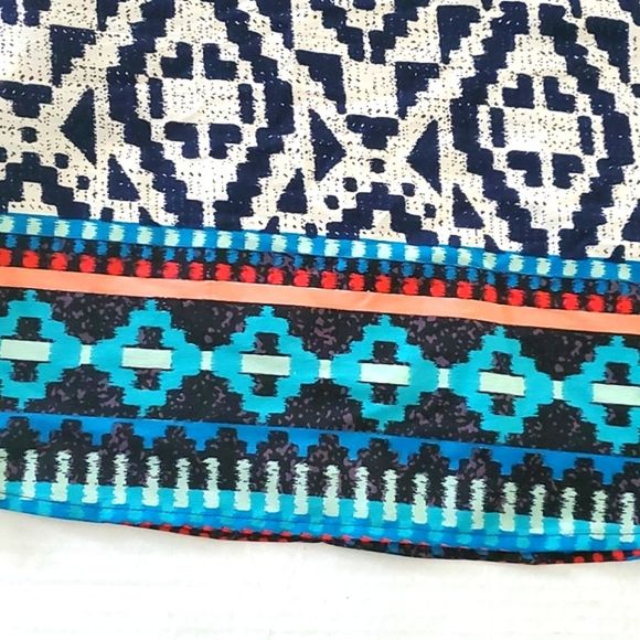 Zoe & Rose Boho Navy & White Lace Flowy Summer Festival Silky Shift Mini Dress - Picture 8 of 13